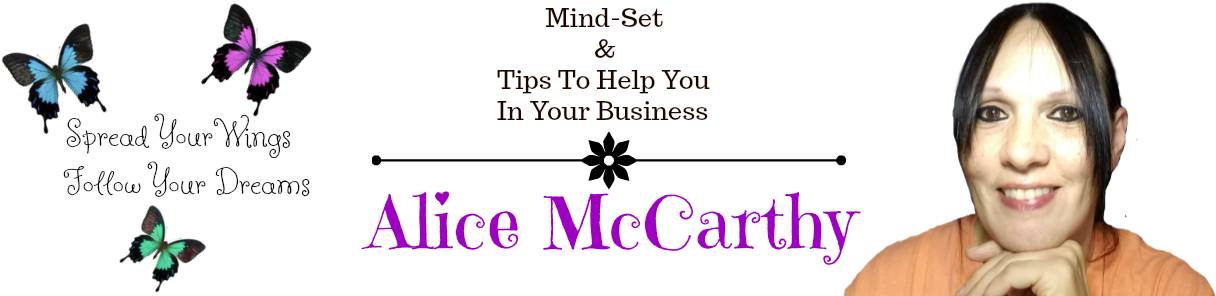 Spread Your Wings Find Your Freedom - Zeit Fliegt... Auf Die Flügel Eines Schmetterlinges (1260x300), Png Download