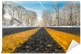 Yellow Dividing Line On Road On Winter Day Wall Mural - Road (400x400), Png Download