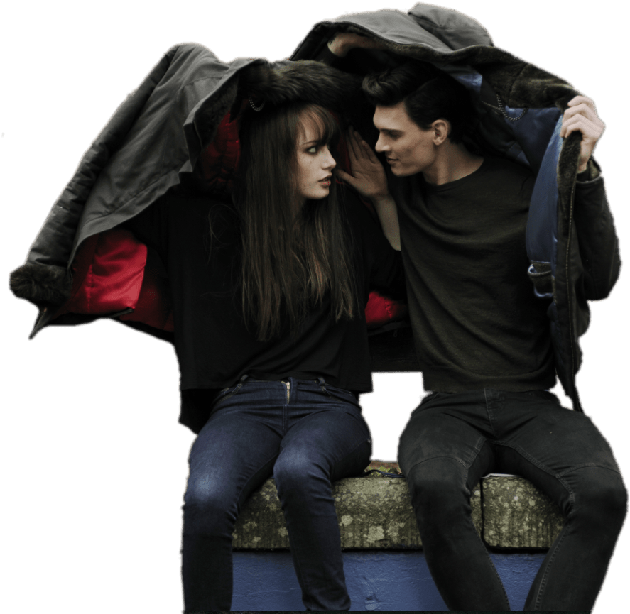 Couple Hiding From The Rain With Jackets On Heads - Couple (982x877), Png Download