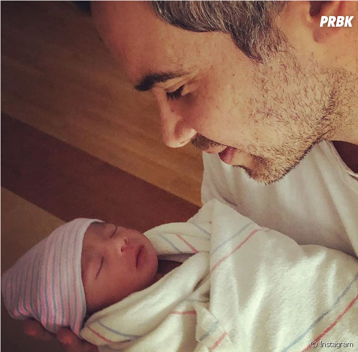 Jessica Alba Maman - Jessica Alba And Son (950x699), Png Download