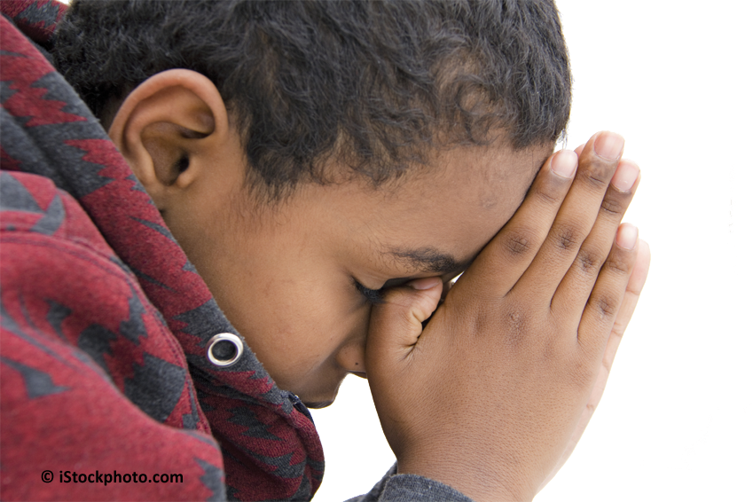 Benefits Of Writing Your Prayer Down - Boy Pray Transparent Png (849x566), Png Download