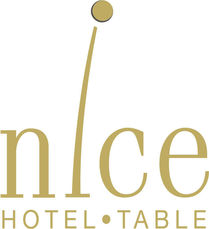 Hotel (675x770), Png Download