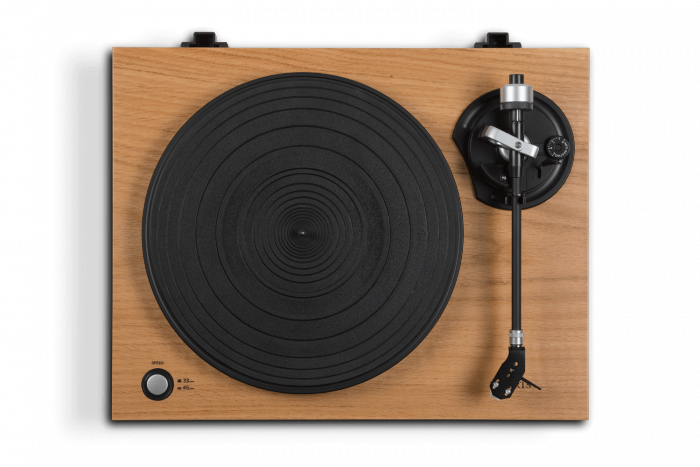 Roberts Radio Rt 100 (700x467), Png Download