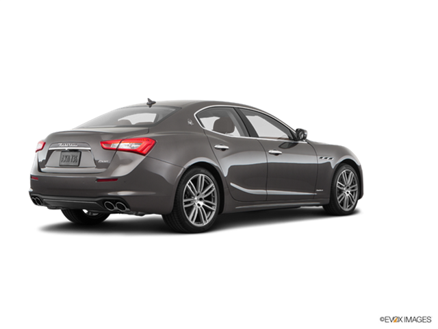 New Car 2018 Maserati Ghibli Granlusso - Black Camry Le 2018 (640x480), Png Download