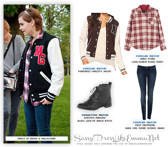 Emma As Sam - Perks Of Being A Wallflower Behind (557x480), Png Download