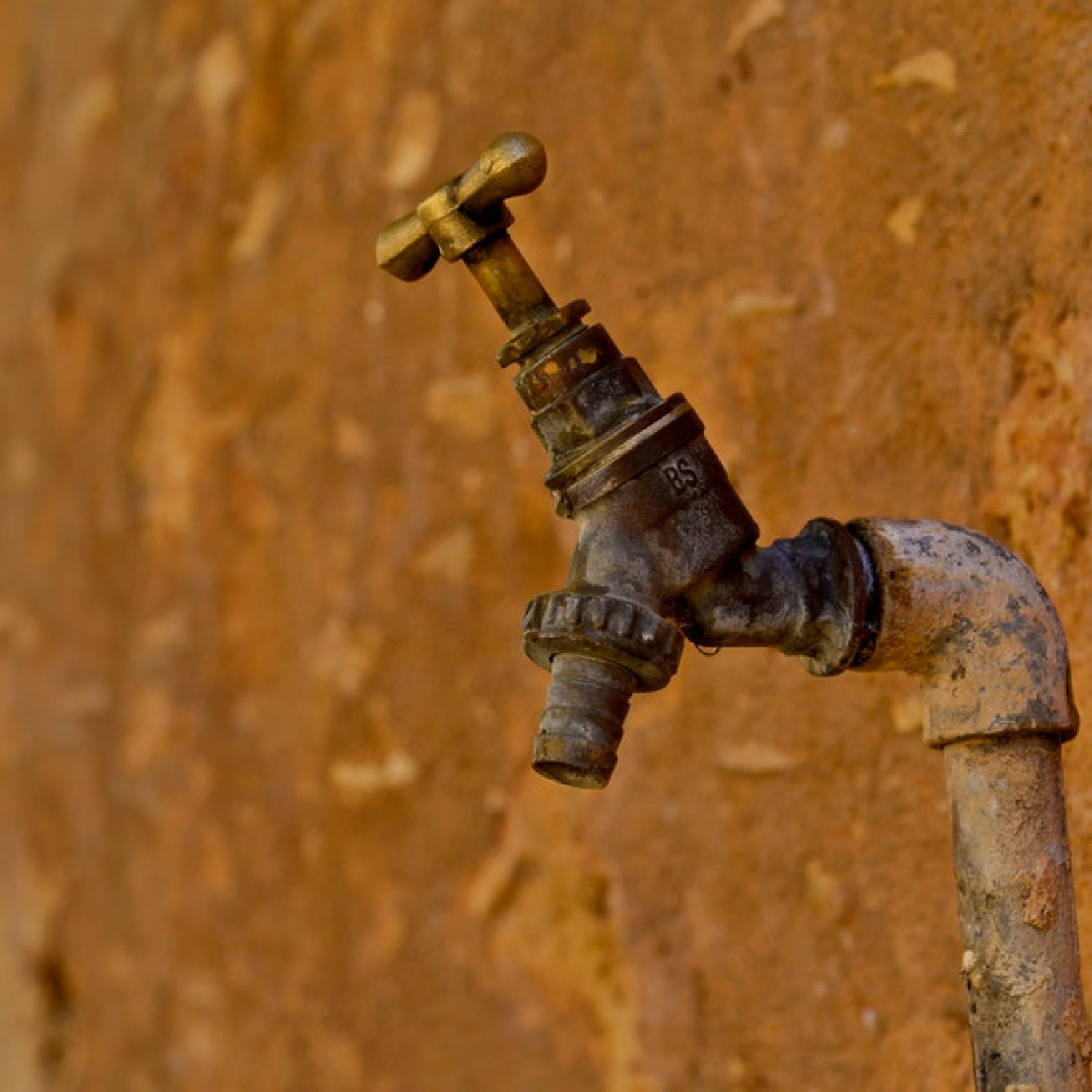 Led Circle Black Icons Png Free Png And Icons Downloads - Plumbing (2400x2400), Png Download