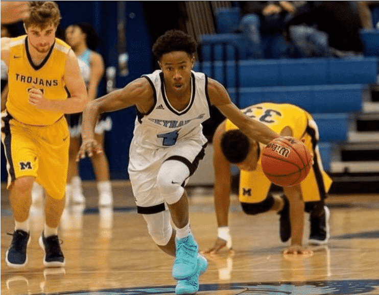 Tyler Henderson - Dribble Basketball (923x577), Png Download