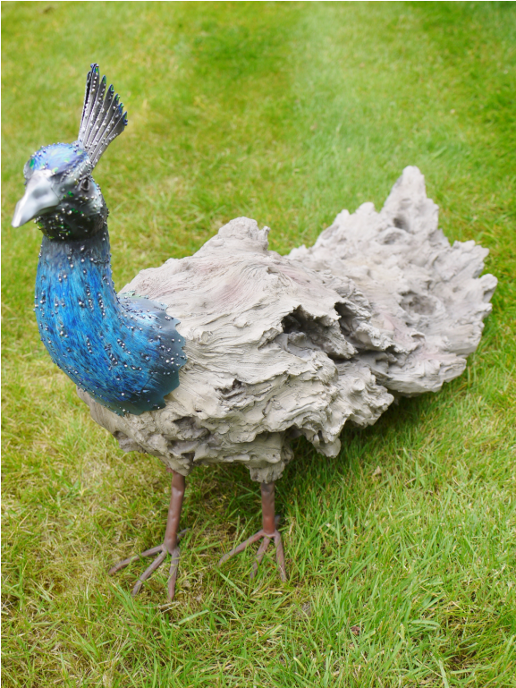 90cm Wide Wood Effect Metal Garden Peacock Sculpture - Turkey (1152x768), Png Download