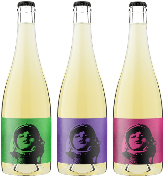 The Texture Is Fascinating, The Bubbles So Satisfying - Glass Bottle (600x600), Png Download