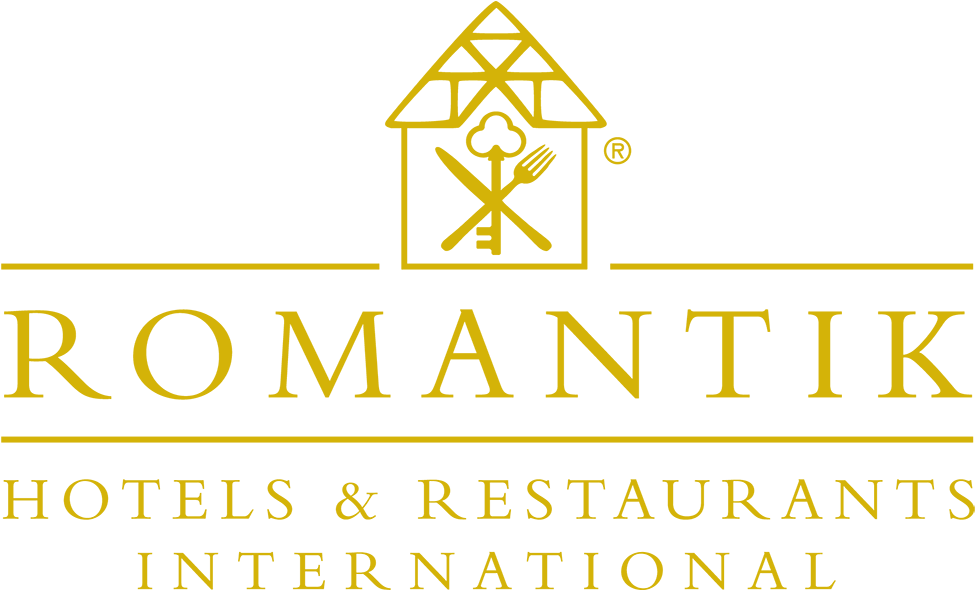 Discover The Pleasure Of A Unique Atmosphere, Which - Romantik Hotels (1000x611), Png Download