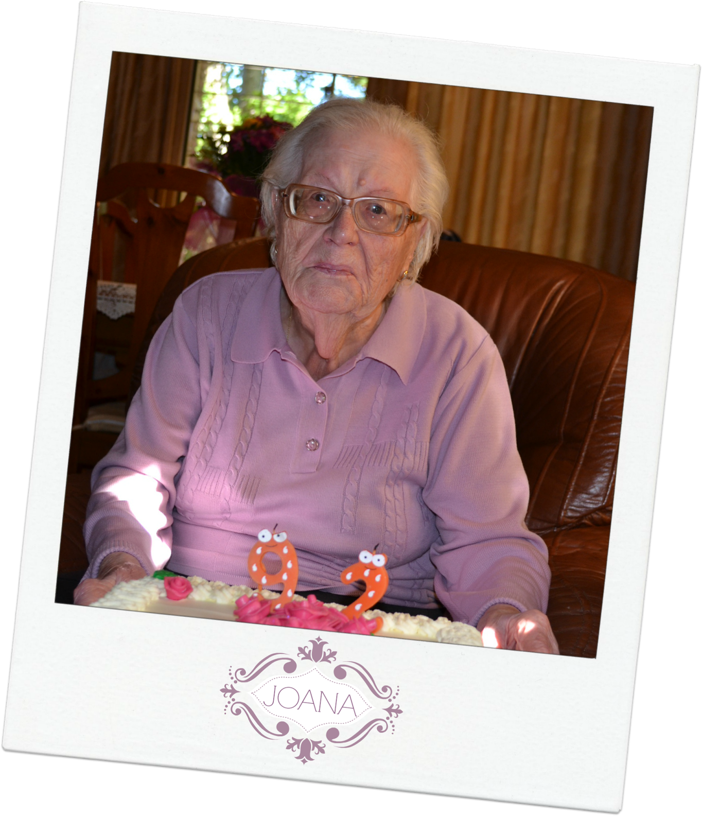 Feliz Cumple Yaya Tarta Casera De Cumpleaños - Senior Citizen (1377x1600), Png Download