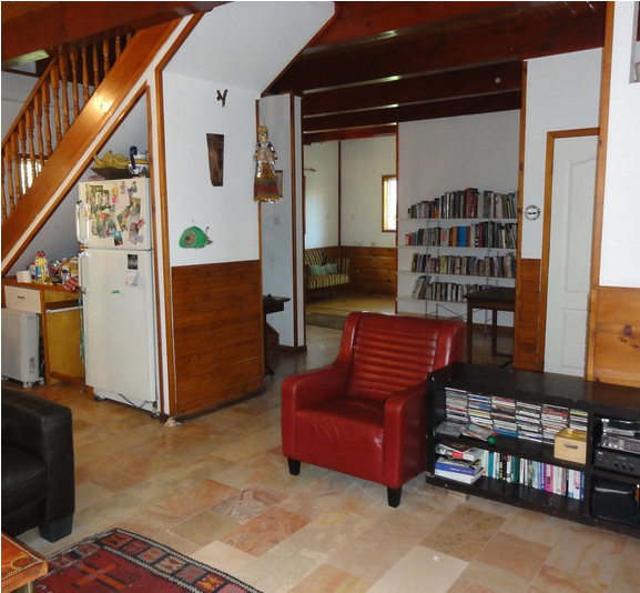 5 Bedrooms Wooden House Between Tel Aviv And Haifa - Interior Design (800x533), Png Download