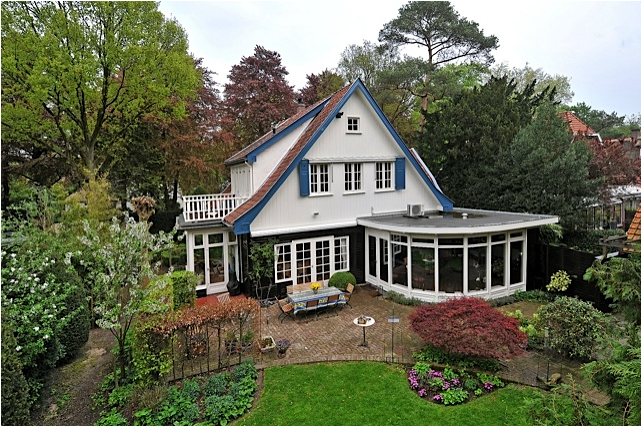 Romantic Wooden House Near Amsterdam And Utrecht - Cottage (800x533), Png Download