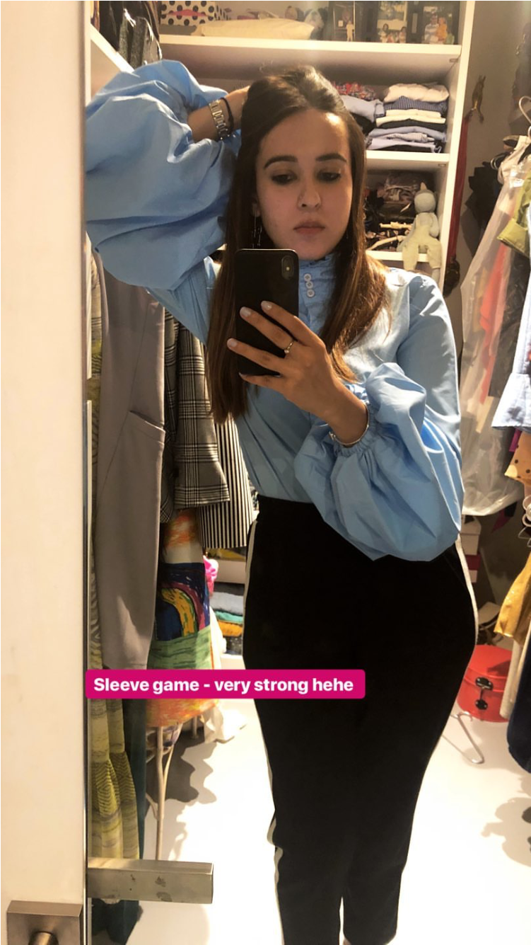 Celebrity Stylist Ritika Jolly In Alia Vintage Ruffle (1334x1334), Png Download