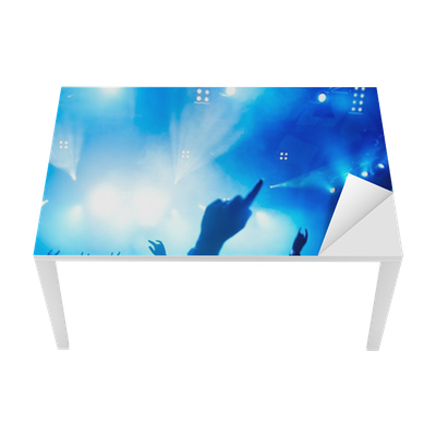 Concert Crowd In Front Of Bright Blue Stage Lights - Snowboarding (400x400), Png Download