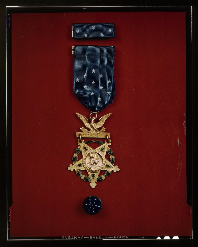 In This Siege Ten Men From Ny Received The Medal Of - Neck Medal (1144x788), Png Download