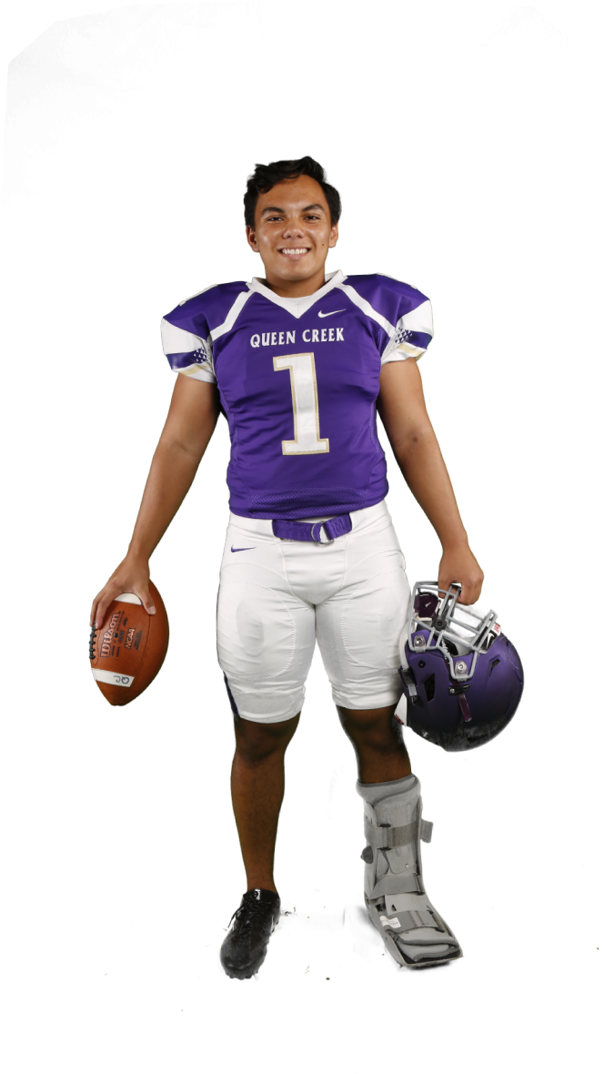Varsity Player Photos - Football Player (800x1200), Png Download