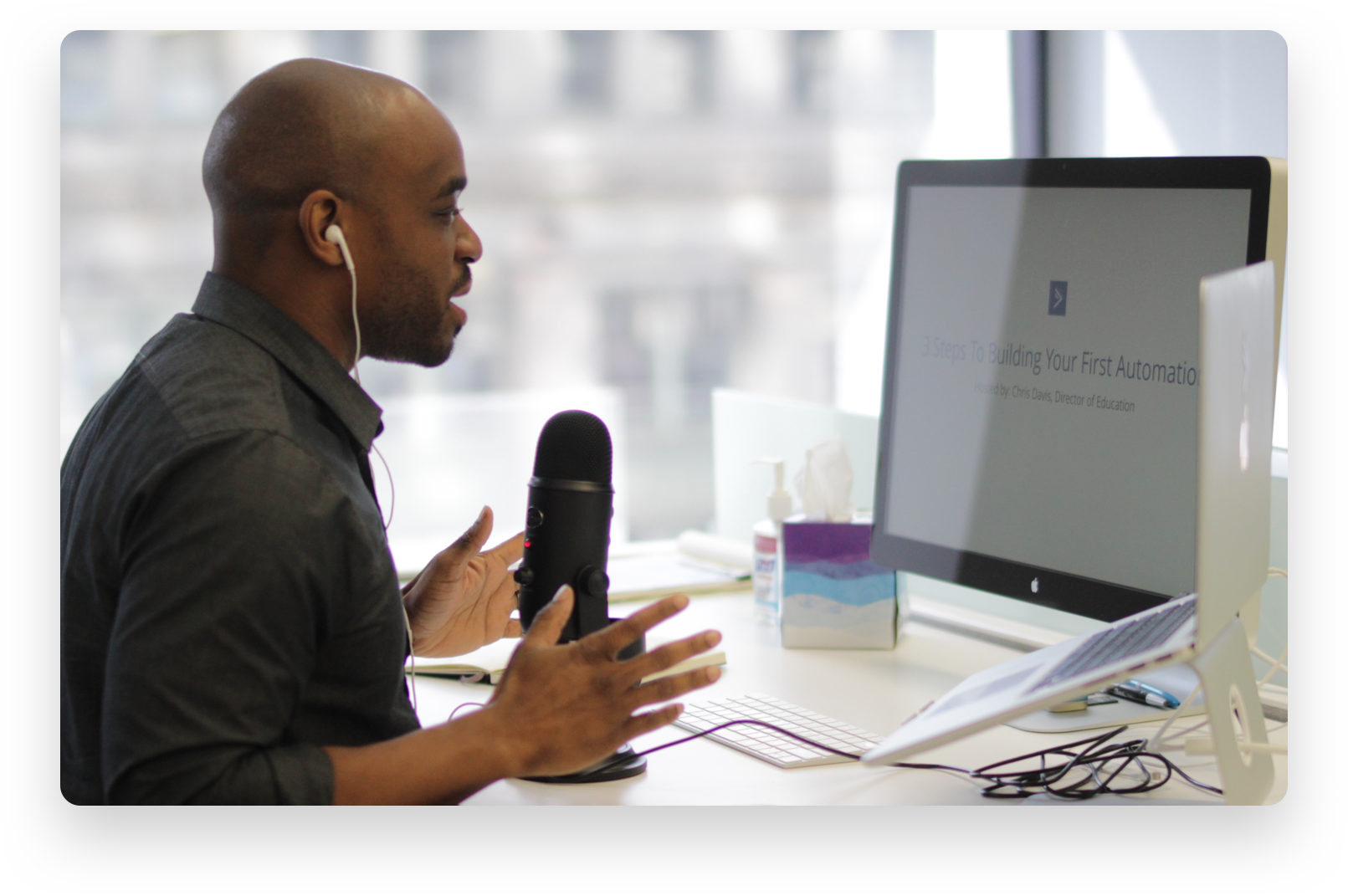 Walk Through Real Business Use Cases And Learn Alongside - Public Speaking (1611x1071), Png Download