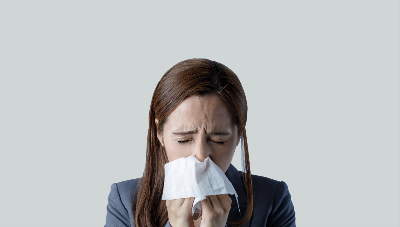 Sedating Antihistamines Do They Still Have A Role - Female Blowing Nose Clipart (1280x728), Png Download