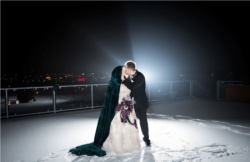 Bride Groom Minneapolis Wedding Photographer - Bride (1285x621), Png Download