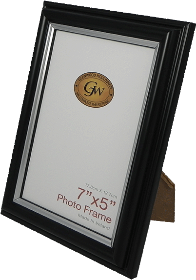 Black With Silver Line Photo Frame - Picture Frame (657x657), Png Download