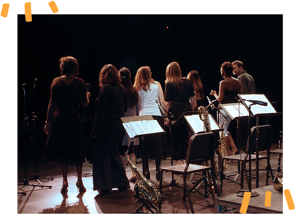 The Voices Of The Combo Concert - Stage (973x730), Png Download