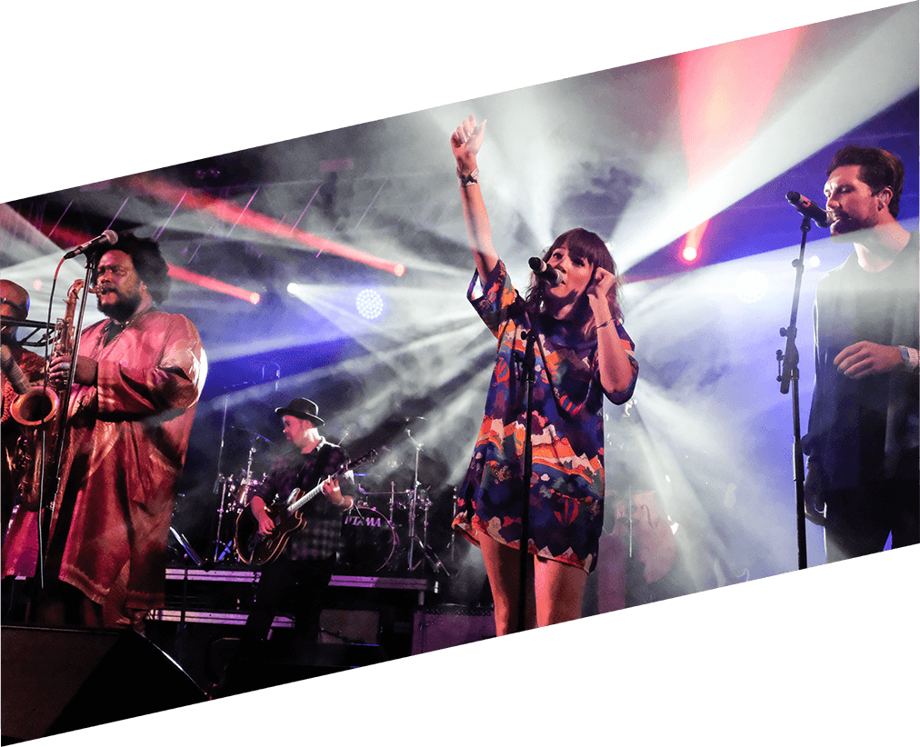 Kamasi Washington Led The 2016 Superjam In Tribute - Rock Concert (1012x822), Png Download