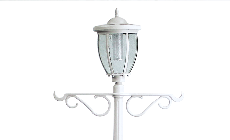 Https - //www - Edenbranch - White Kenwick Lamp Post - Edenbranch 312065 56 Hightone Silver Traditional Floor (750x500), Png Download