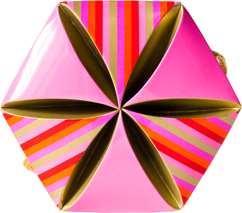 Retail-3 - Triangle (844x750), Png Download