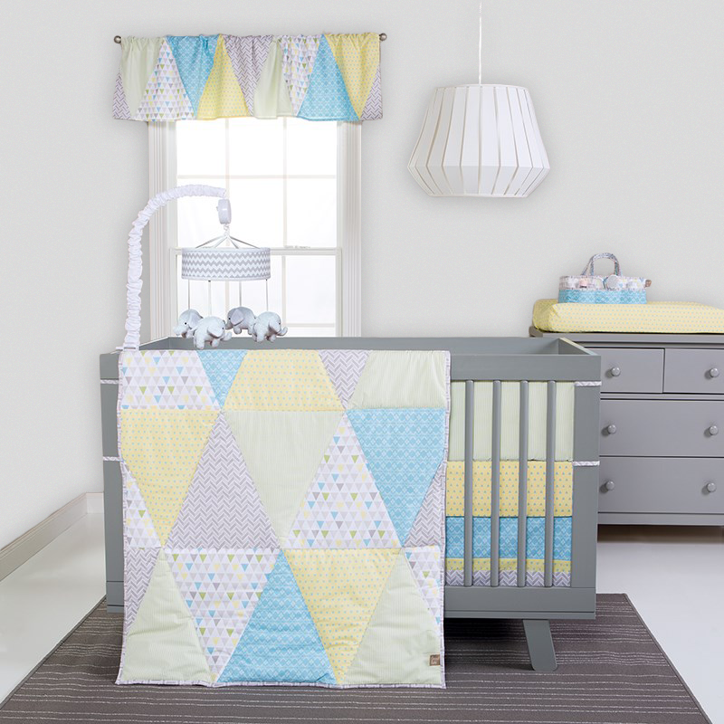 3pc Crib Bedding Set Triangles - Trend Lab Triangles 3 Piece Crib Bedding Set By Trend (800x800), Png Download