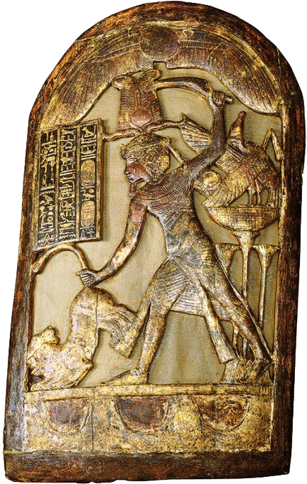 King Tut Slaying Lion - Ancient Egyptian Weapons Shield (456x736), Png Download