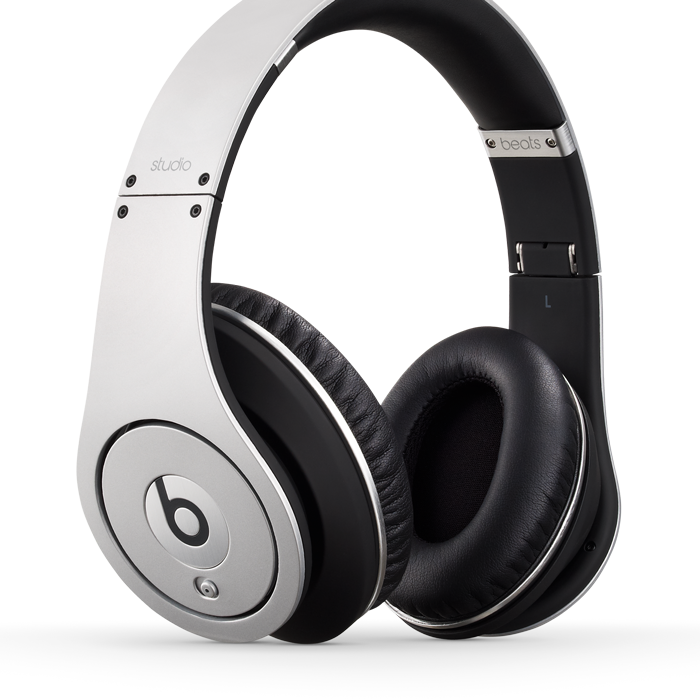 Excellent Bass Monster Beats Studio Headphones - Silver Beats By Dr Dre (700x700), Png Download
