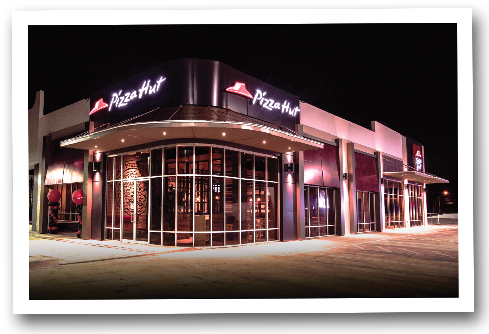 Today Pizza Hut Operates With Over 15,500 Locations - Night (987x678), Png Download