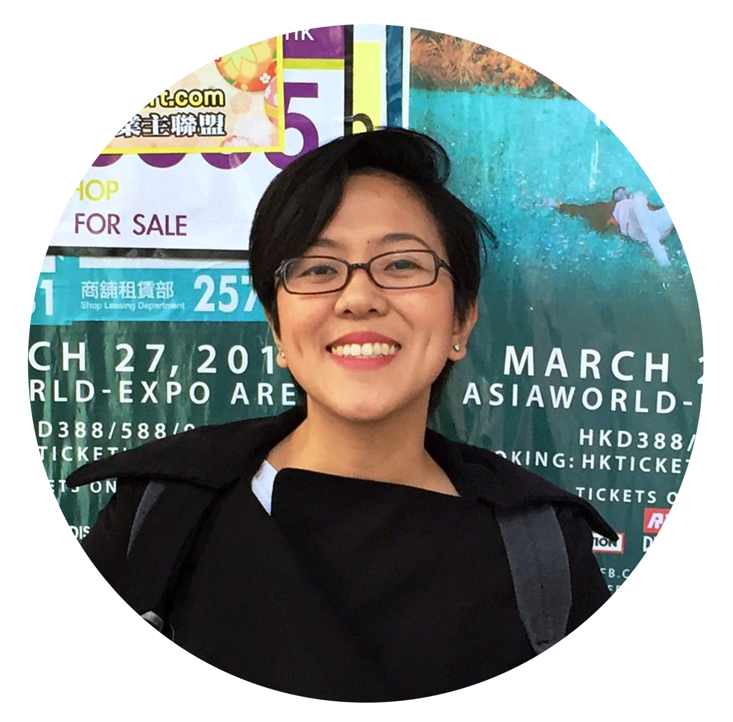 In An Era Of Digital Propaganda, Newsrooms Need To - Girl (2502x2346), Png Download