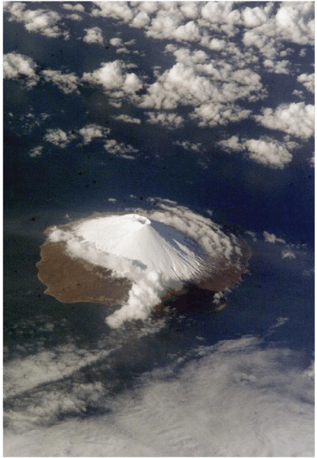 Oblique View Of Alaid Volcano From Earth Orbit - Manatee (850x654), Png Download