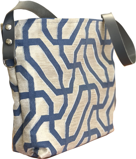 Bolso De Seda Bordada Con Figuras Geométricas En Azules - Shoulder Bag (600x600), Png Download