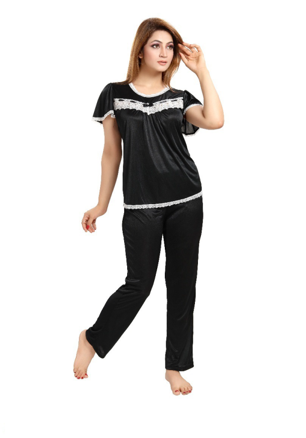 960 X 960 1 - Standing (960x960), Png Download