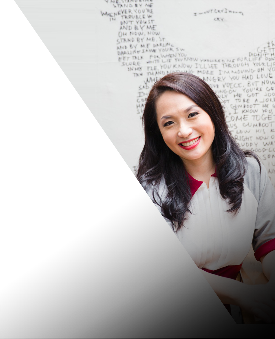 Eileen Is One Of The Honourees Of The Spirit Of Enterprise - Eileen Singapore Fashion Runway (902x1080), Png Download