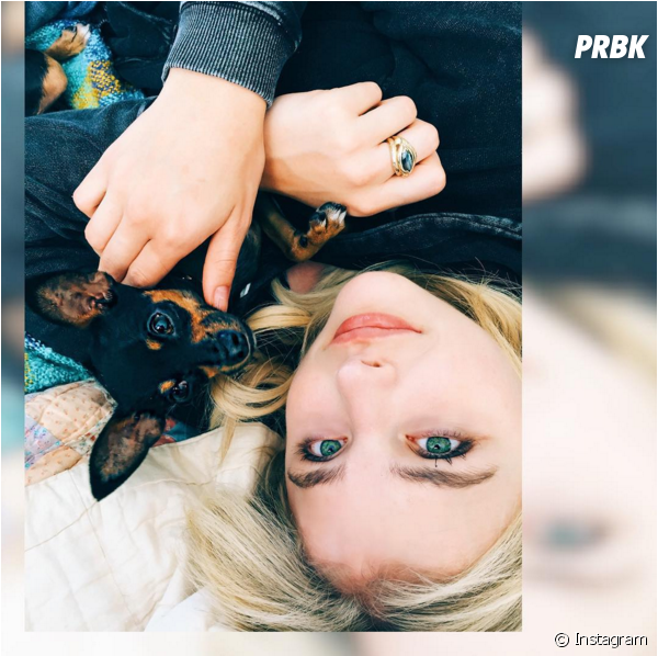 Os Fãs De Chloë Moretz Já Podem Começar A Comemorar - クロエ グレース モレッツ Instagram (950x597), Png Download