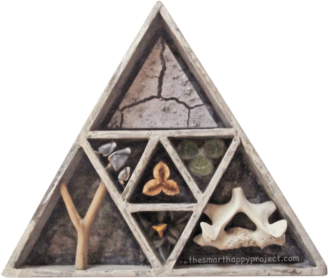 Triangles In Nature - Triangle Dans La Nature (1417x1172), Png Download