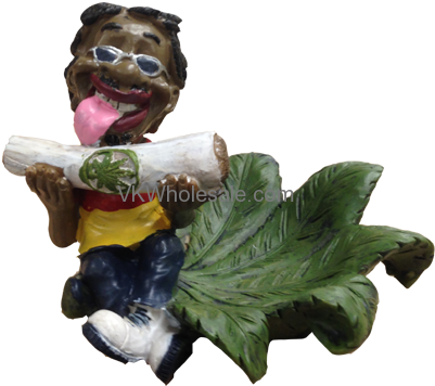Jamaican Man Ashtrays Wholesale - Fujima Smoking Jamaican Man With Ashtray (lt71) (500x500), Png Download