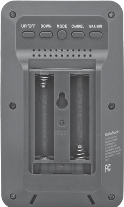 Radioshack® In/outdoor Thermometer With Digital Clock - Gadget (700x700), Png Download