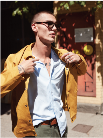 R&h 10 10 - Gentleman (1000x772), Png Download