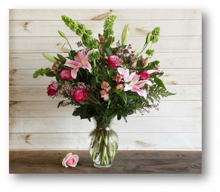 Birth Month Flowers & How To Arrange Them August 2, - Bouquet (717x628), Png Download
