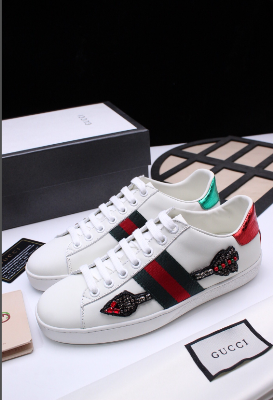 Original Couple Couple Models Guccl Small White Shoes - Skate Shoe (800x800), Png Download