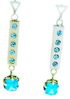 Destellos De Luz Azul En Tu Rostro - Earrings (481x361), Png Download