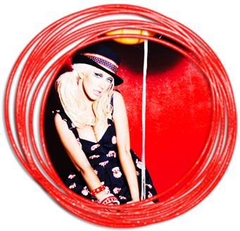 Circulo Png Rojo - Christina Aguilera 2009 (395x380), Png Download