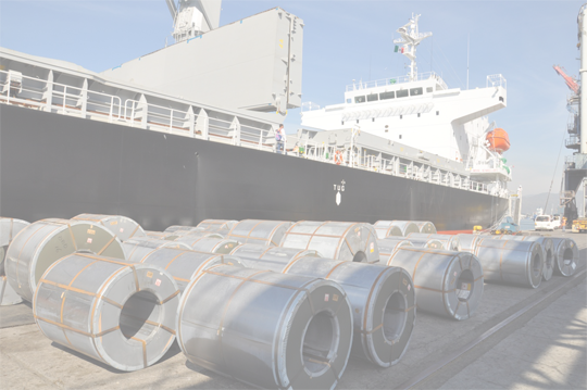 With The Vessel Captain And Crew In Vessels Approaching - Oil Tanker (540x359), Png Download