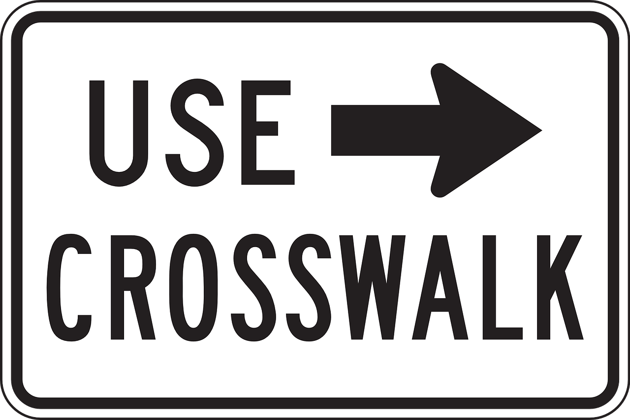 Small - Use Crosswalk Sign (600x401), Png Download
