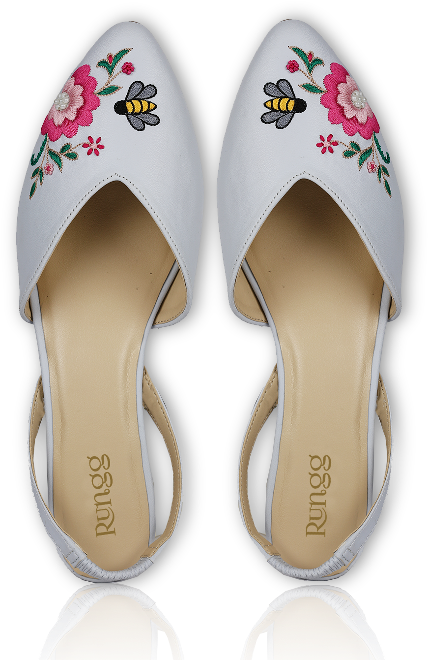 Buzzing Bee Lavender - Flip-flops (2048x1365), Png Download